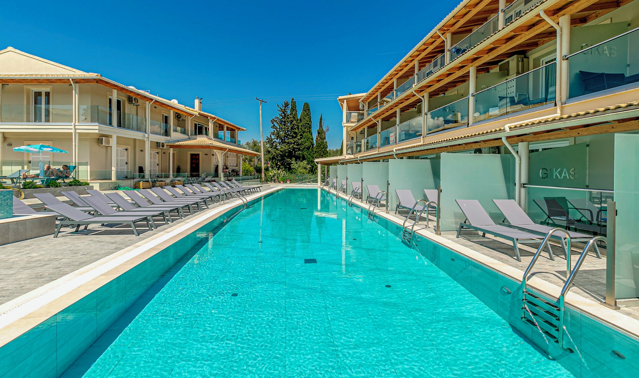 Long swimming pool at Palapart Gouvia.