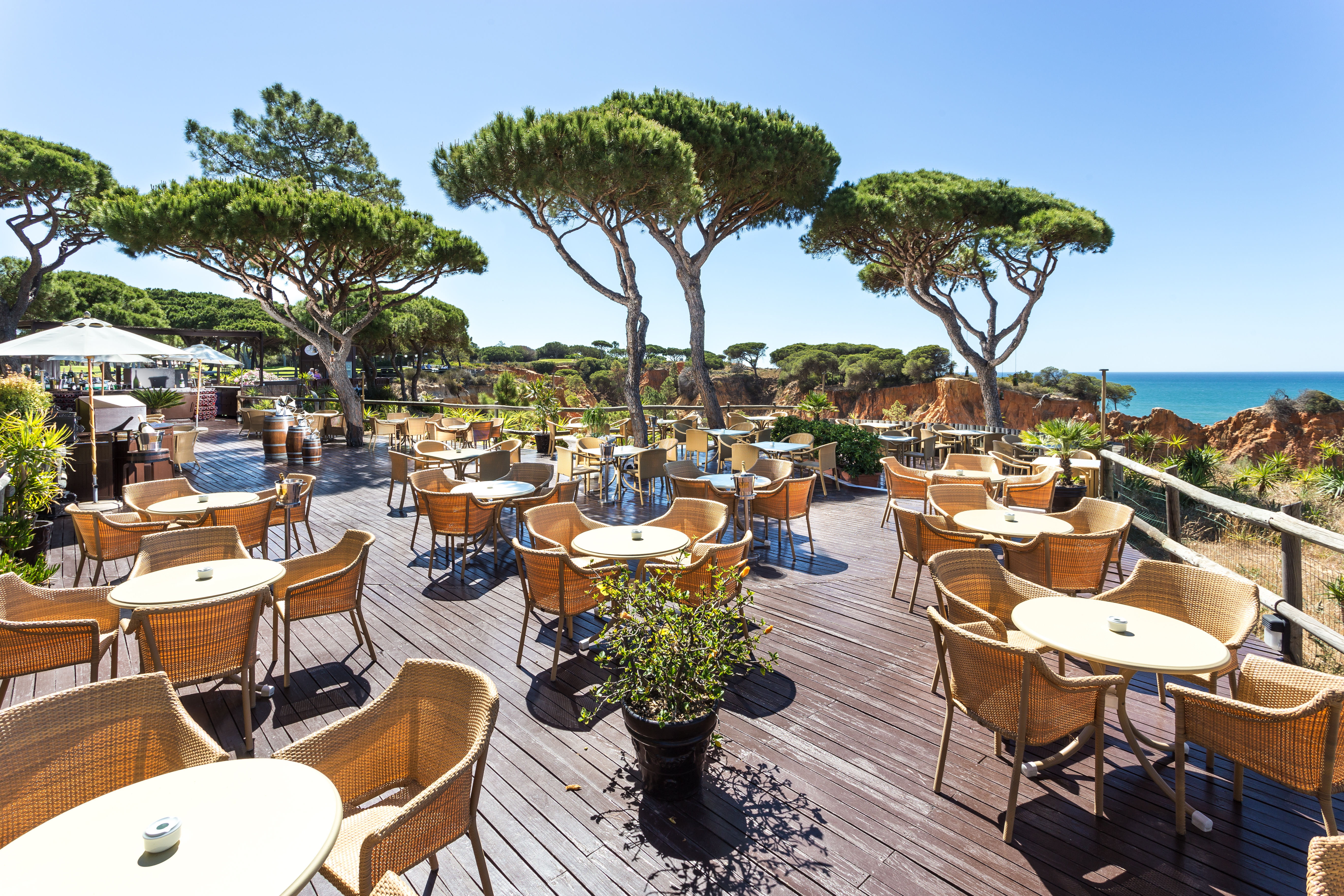 Pine Cliffs Resort, Olhos de Agua, a luxurious hotel in Albufeira